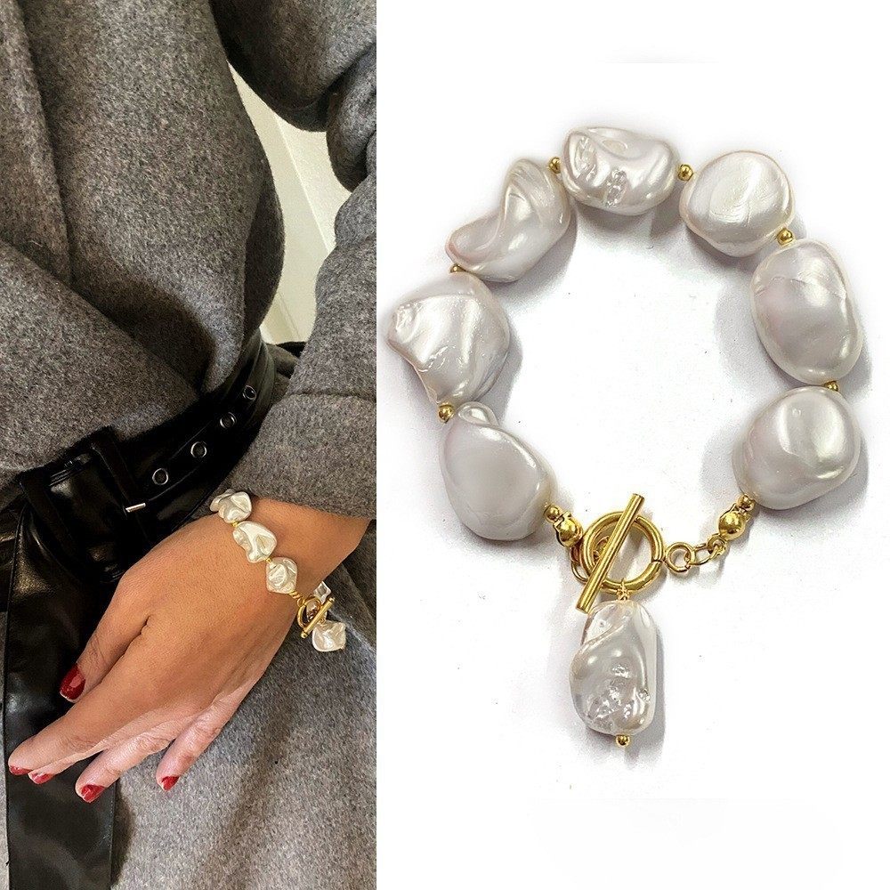 Exaggerated irregular seashell necklace/collarbone chain