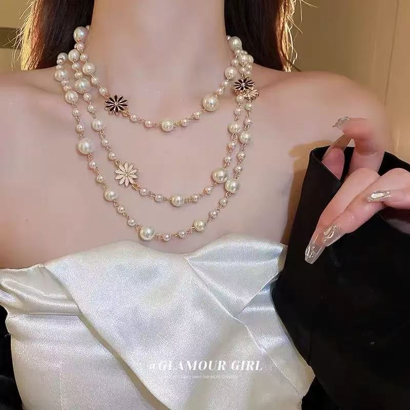 💎 Signature Beaded Pearl Necklace