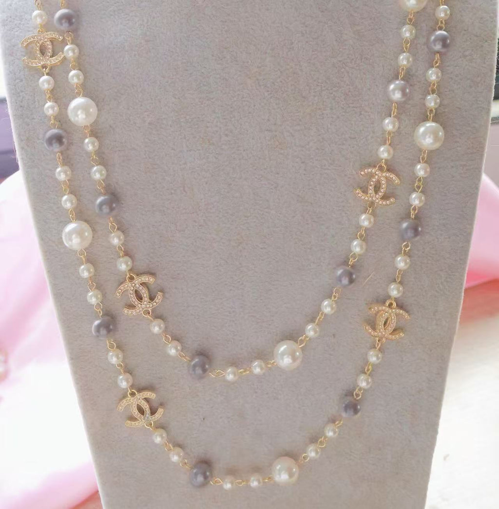 💎 Signature Beaded Pearl Necklace