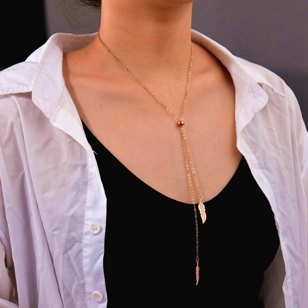 Adjustable women's necklace