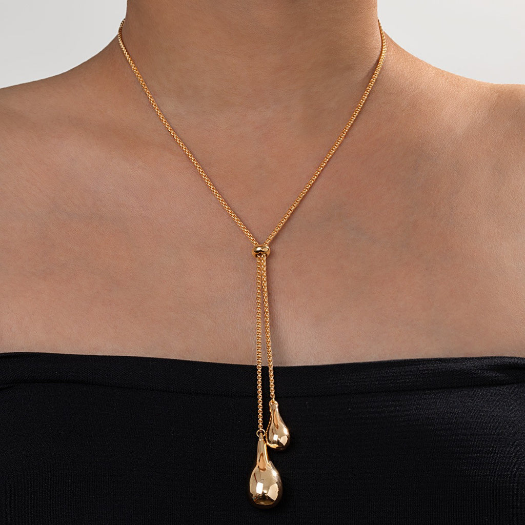 Adjustable women's necklace