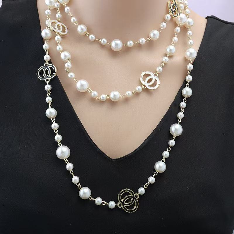 💎 Signature Beaded Pearl Necklace