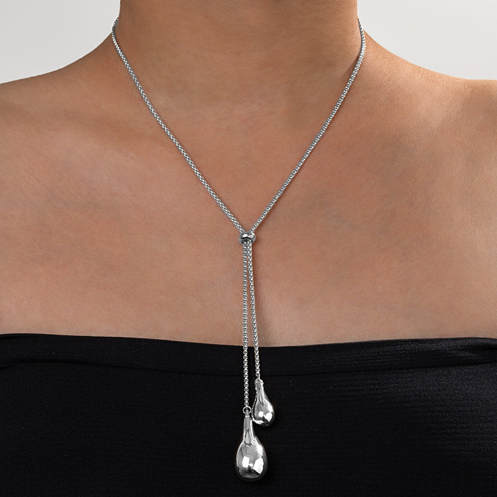 Adjustable women's necklace